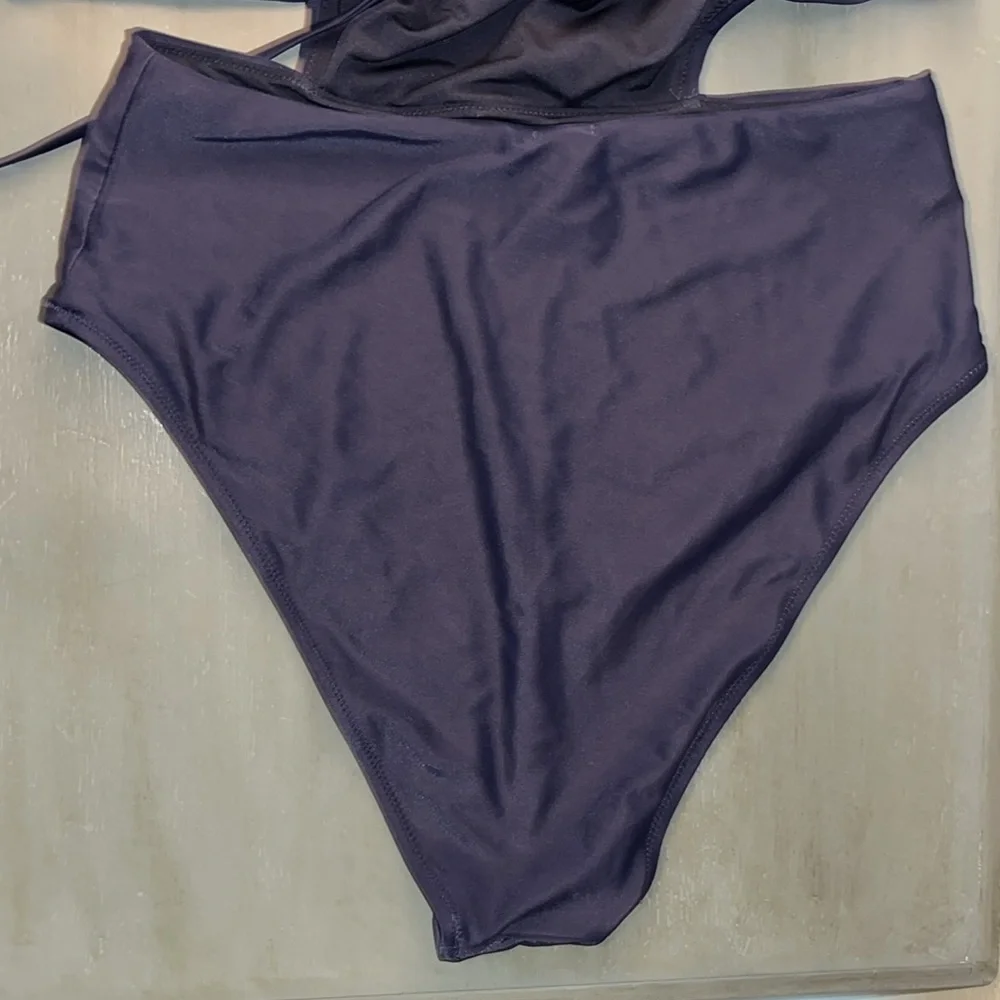 Aerie Swim One Piece Navy Blue Cutout Side Halter Top w Tie Back Closure L EUC - Picture 8 of 16